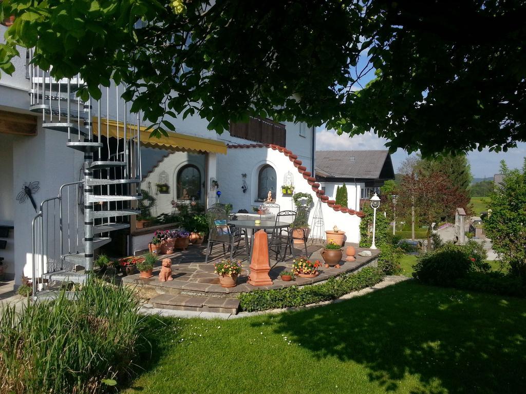 Hotel/Pension Rosengarten Franking Екстериор снимка